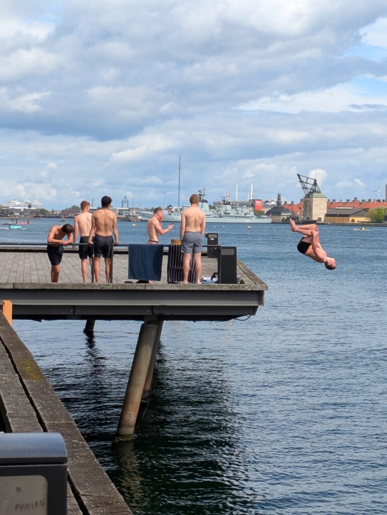 Sprung ins kalte Wasser